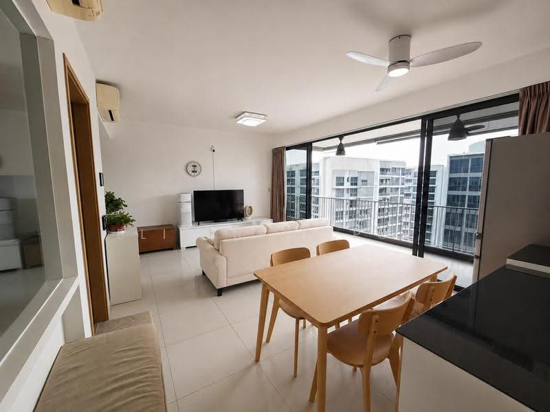 SkyPark Residences, 15 Sembawang Crescent, Sembawang / Yishun, 4 Bedrooms, 1,313 sqft, Condominium For Sale, by Elizabeth Poh, 500251504 - Living Room - PropertyGuru.com.sg