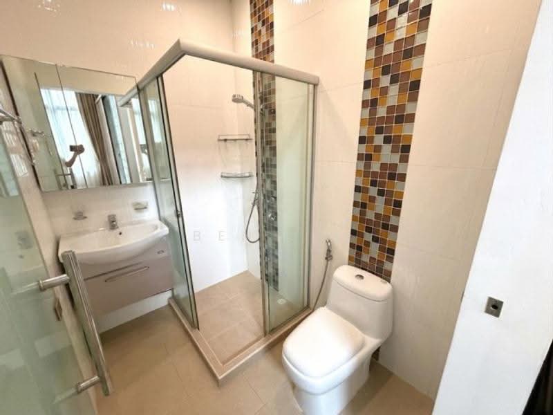 Burgundy Hill, Burgundy hill, Dairy Farm / Bukit Panjang / Choa Chu Kang, 5 Bedrooms, 3,400 sqft, Semi-Detached House For Sale, by Ben Lee, 500251527 - PropertyGuru.com.sg