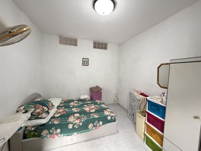 Windsor Park Estate, 2 Florida Road, Ang Mo Kio / Bishan / Thomson, Room Rental, 100 sqft, Terraced House For Rent, by Lynn Lee, 500251532 - Bedroom - PropertyGuru.com.sg