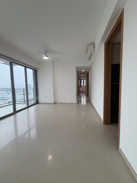 The Scala @ Lorong Chuan, 138 Serangoon Avenue 3, Hougang / Punggol / Sengkang, 4 Bedrooms, 1,259 sqft, Condominium For Rent, by Say Yong Neo, 500251536 - Living Room - PropertyGuru.com.sg