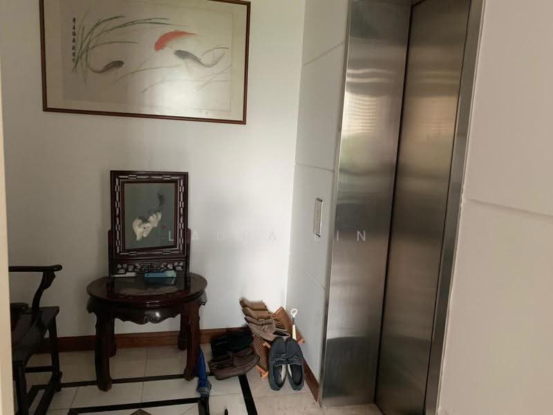 Balmoral 8, 8 Balmoral Road, Tanglin / Holland / Bukit Timah, 3 Bedrooms, 1,841 sqft, Condominium For Sale, by Laura Lin, 500251542 - PropertyGuru.com.sg