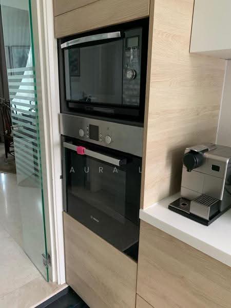 Balmoral 8, 8 Balmoral Road, Tanglin / Holland / Bukit Timah, 3 Bedrooms, 1,841 sqft, Condominium For Sale, by Laura Lin, 500251542 - PropertyGuru.com.sg