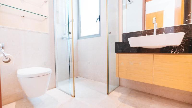 The Berth by the Cove, 216 Ocean Drive, Harbourfront / Telok Blangah, 4 Bedrooms, 3,089 sqft, Condominium For Sale, by Richard Jany, 500251543 - Bathroom - PropertyGuru.com.sg