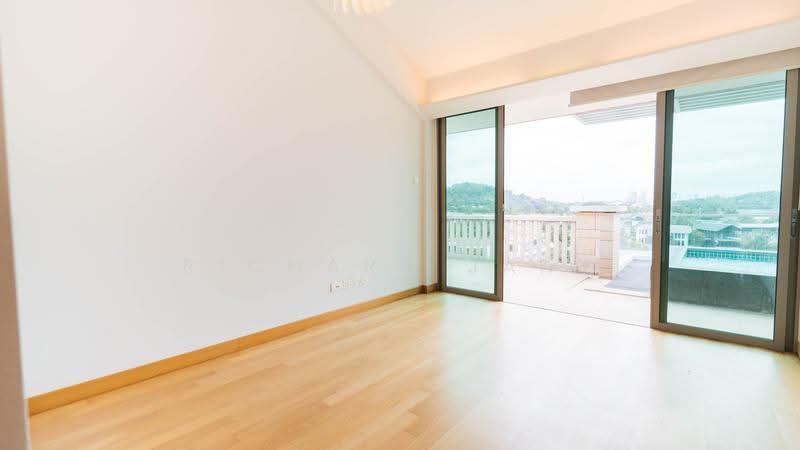 The Berth by the Cove, 216 Ocean Drive, Harbourfront / Telok Blangah, 4 Bedrooms, 3,089 sqft, Condominium For Sale, by Richard Jany, 500251543 - Balcony - PropertyGuru.com.sg