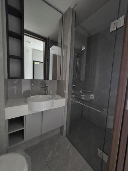 Grand Dunman, 18 Dunman Road, East Coast / Marine Parade, 2 Bedrooms, 721 sqft, Condominium For Rent, by Esther Wang 王芝茵, 500251546 - Bathroom - PropertyGuru.com.sg