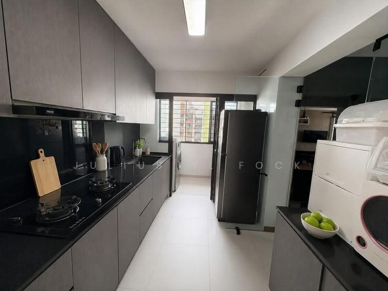 606D Tampines Street 61, 606D Tampines Street 61, Pasir Ris / Tampines, 4 Bedrooms, 1,281 sqft, HDB Flat For Sale, by Julius WL Fock, 500251547 - Kitchen - PropertyGuru.com.sg
