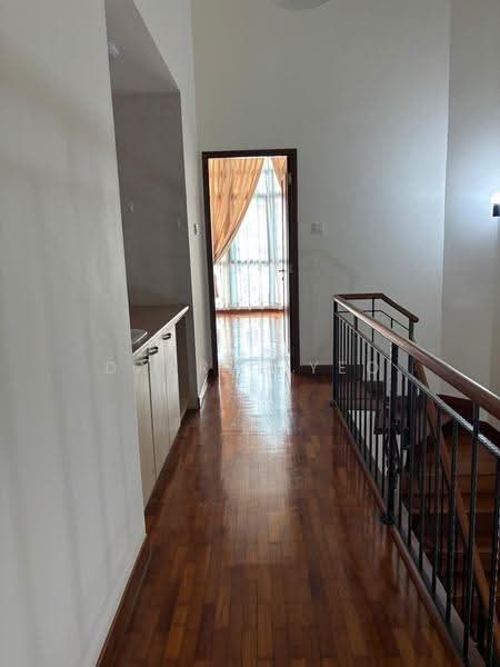 Lakeside Grove, Corporation Rise, Boon Lay / Jurong / Tuas, Room Rental, 120 sqft, Terraced House For Rent, by Darrel Yeo, 500251555 - Corridor - PropertyGuru.com.sg