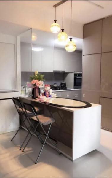 J Gateway, Boon Lay / Jurong / Tuas, 3 Bedrooms, 969 sqft, Condominium For Sale, by Zoey Leck, 500251558 - Kitchen - PropertyGuru.com.sg