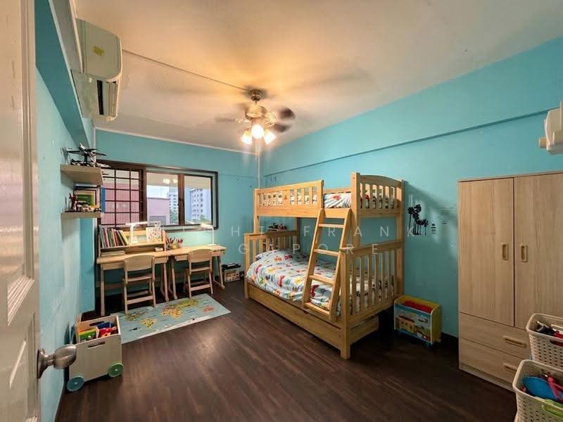 9 Gloucester Road, 9 Gloucester Road, Farrer Park / Serangoon Rd, 3 Bedrooms, 980 sqft, HDB Flat For Sale, by Karen, 500251562 - Virtually staged using AI - PropertyGuru.com.sg