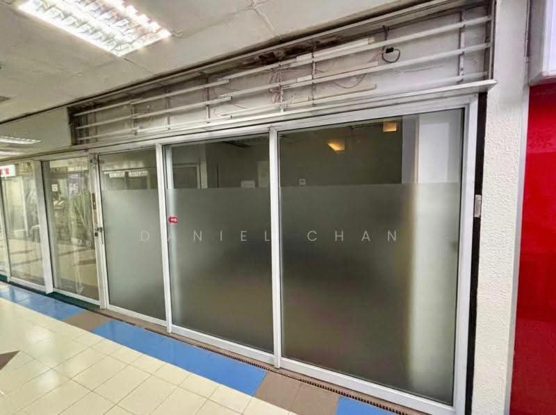 Bukit Timah Shopping Centre, 170 Upper Bukit Timah Road, Clementi Park / Upper Bukit Timah, 151 sqft, Mall Shop For Rent, by Daniel Chan, 500251566 - Exterior - CommercialGuru.com.sg
