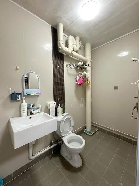 627 Choa Chu Kang Street 62, 627 Choa Chu Kang Street 62, Dairy Farm / Bukit Panjang / Choa Chu Kang, Room Rental, 90 sqft, HDB Flat For Rent, by Jessica Woon, 500251569 - Bathroom - PropertyGuru.com.sg