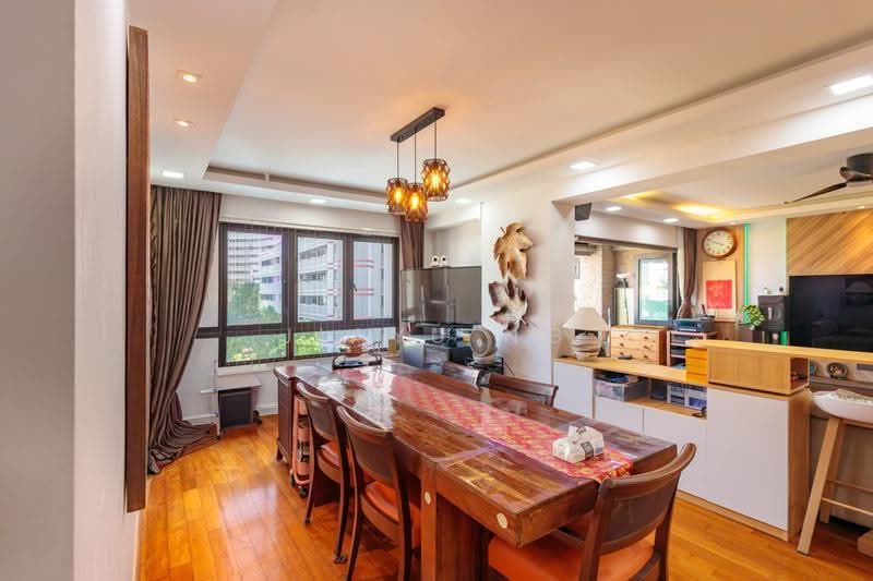 Efficient Large EA Renovated next to MRT, , 4 Bedrooms, 1,603 sqft, HDB Flat For Sale, by Jiayu Ng, 500251572 - Dining Room - PropertyGuru.com.sg