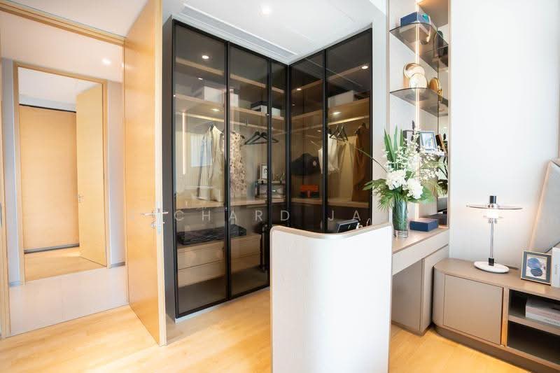 Cliveden at Grange, 108 Grange Road, Tanglin / Holland / Bukit Timah, 4 Bedrooms, 2,842 sqft, Apartment For Sale, by Richard Jany, 500251588 - Interior - PropertyGuru.com.sg