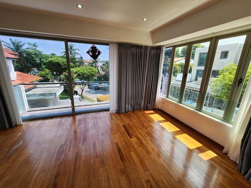 Modern 3 Storey Semi-Detached with Basement & Swimming Pool, Tanglin / Holland / Bukit Timah, 5 Bedrooms, 4,000 sqft, Semi-Detached House For Rent, by Darren Teo, 500251589 - PropertyGuru.com.sg