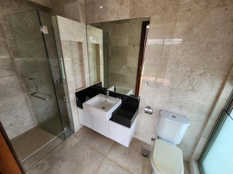 Modern 3 Storey Semi-Detached with Basement & Swimming Pool, Tanglin / Holland / Bukit Timah, 5 Bedrooms, 4,000 sqft, Semi-Detached House For Rent, by Darren Teo, 500251589 - PropertyGuru.com.sg
