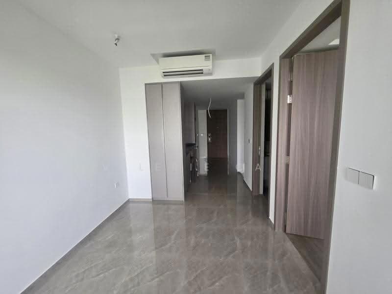 Norwood Grand, Admiralty / Woodlands, 1 Bedroom, 495 sqft, Condominium For Rent, by Valerie Cai, 500251593 - Corridor - PropertyGuru.com.sg