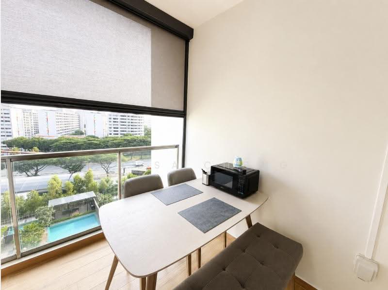 Urban Treasures, 207 Jalan Eunos, Eunos / Geylang / Paya Lebar, 2 Bedrooms, 657 sqft, Condominium For Sale, by Klyssa Chong, 500251604 - Balcony - PropertyGuru.com.sg