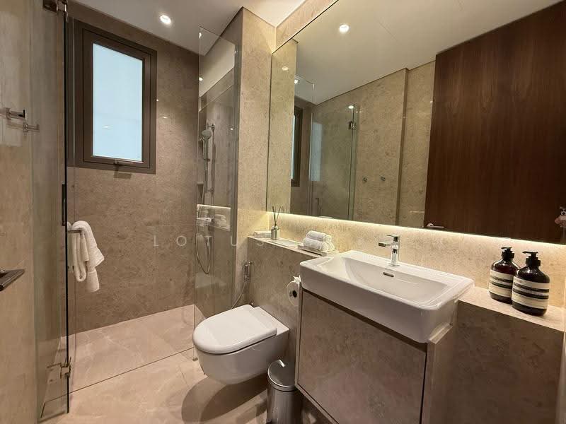 The Giverny Residences, 6 Robin Drive, Tanglin / Holland / Bukit Timah, 4 Bedrooms, 2,734 sqft, Condominium For Sale, by Lotus Guan, 500251608 - Bathroom - PropertyGuru.com.sg