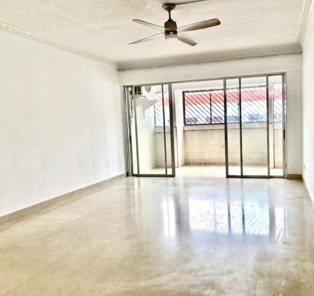 430 Tampines Street 41, 430 Tampines Street 41, Pasir Ris / Tampines, 3 Bedrooms, 1,539 sqft, HDB Flat For Sale, by Rebecca Loh, 500251616 - Living Room - PropertyGuru.com.sg