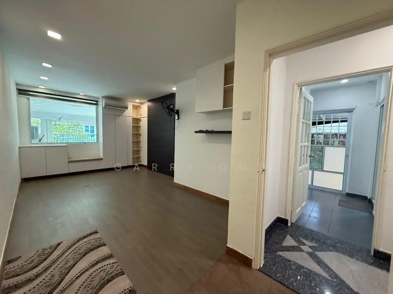 RARE ELEVATED SEMI-D I ONLY $1,7XX PSF Quiet High Ground • Spacious • 10-Min Walk to MRT, Lengkong Satu / Lengkong Duo / Kembangan /, Eunos / Geylang / Paya Lebar, 6 Bedrooms, 7,000 sqft, Semi-Detached House For Sale, by Garry Ong, 500251620 - Living Room - PropertyGuru.com.sg