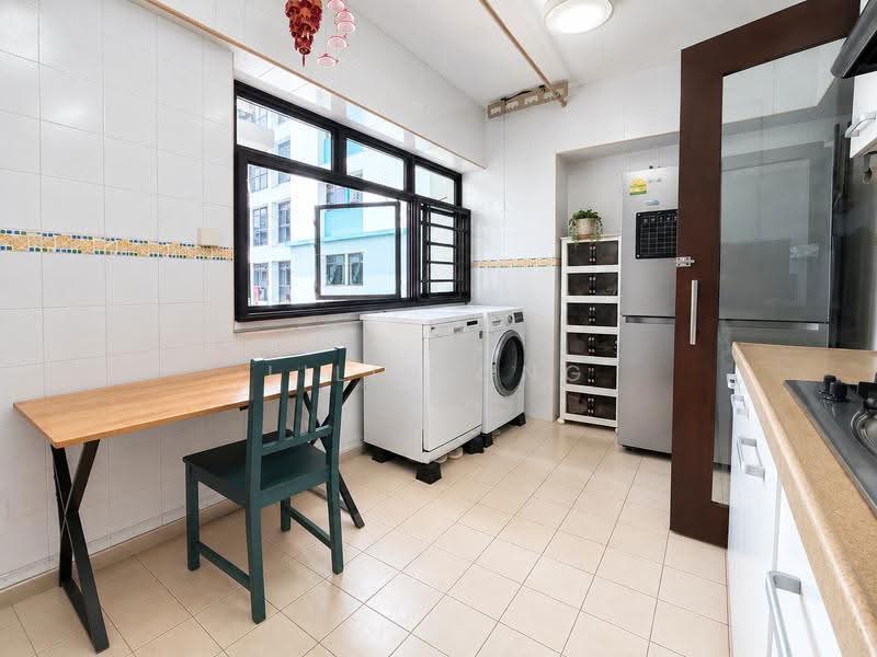 405B Fernvale Lane, 405B Fernvale Lane, Seletar / Yio Chu Kang, 3 Bedrooms, 1,205 sqft, HDB Flat For Sale, by Lilin Ong, 500251626 - Kitchen - PropertyGuru.com.sg