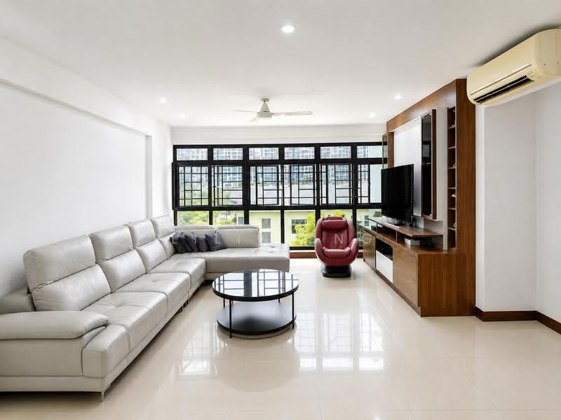 405B Fernvale Lane, 405B Fernvale Lane, Seletar / Yio Chu Kang, 3 Bedrooms, 1,205 sqft, HDB Flat For Sale, by Lilin Ong, 500251626 - Living Room - PropertyGuru.com.sg