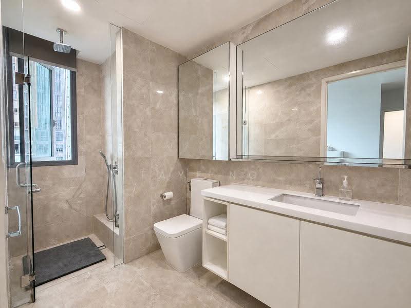 Kingsford Hillview Peak, 105 Hillview Rise, Dairy Farm / Bukit Panjang / Choa Chu Kang, 2 Bedrooms, 850 sqft, Condominium For Sale, by Faye Ng, 500251627 - Master Bathroom - PropertyGuru.com.sg