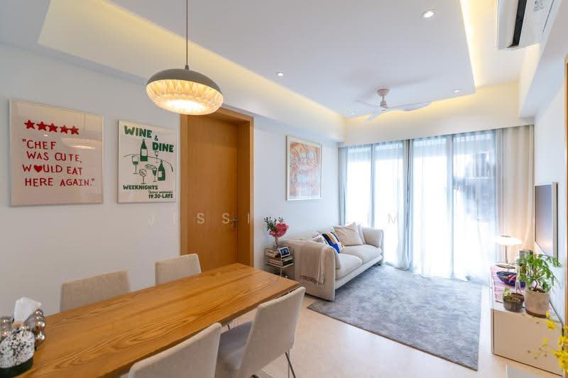 The Tre Ver, 62 Potong Pasir Avenue 1, Macpherson / Potong Pasir, 2 Bedrooms, 700 sqft, Condominium For Sale, by Jessica Lim, 500251628 - Dining Room & Living Room - PropertyGuru.com.sg