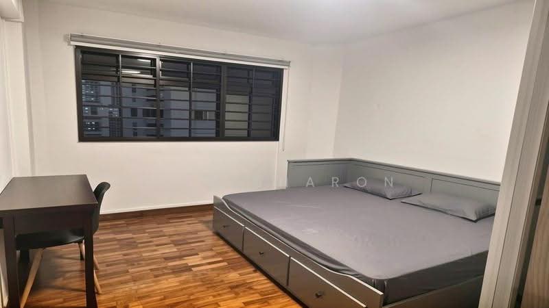 227 Jurong East Street 21, 227 Jurong East Street 21, Boon Lay / Jurong / Tuas, 3 Bedrooms, 1,291 sqft, HDB Flat For Rent, by Ting Sharon, 500251633 - Bedroom - PropertyGuru.com.sg