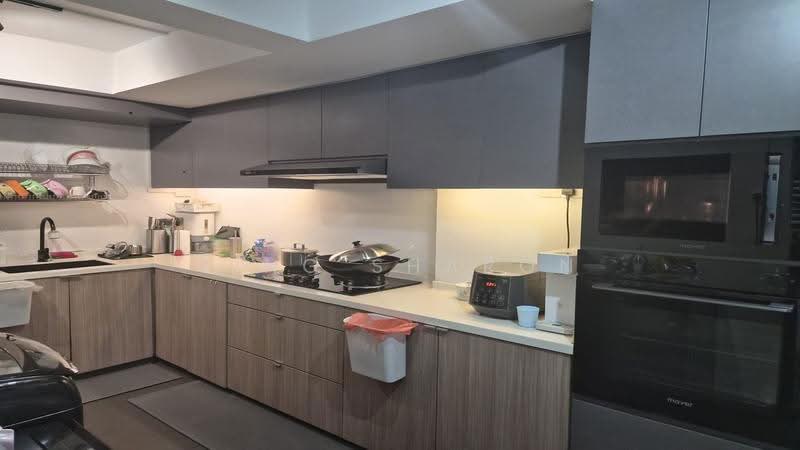 227 Jurong East Street 21, 227 Jurong East Street 21, Boon Lay / Jurong / Tuas, 3 Bedrooms, 1,291 sqft, HDB Flat For Rent, by Ting Sharon, 500251633 - Kitchen - PropertyGuru.com.sg