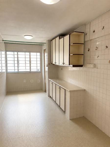 532 Ang Mo Kio Avenue 10, 532 Ang Mo Kio Avenue 10, Ang Mo Kio / Bishan / Thomson, 2 Bedrooms, 915 sqft, HDB Flat For Sale, by Roderick ., 500251640 - Kitchen illustrations picture - PropertyGuru.com.sg