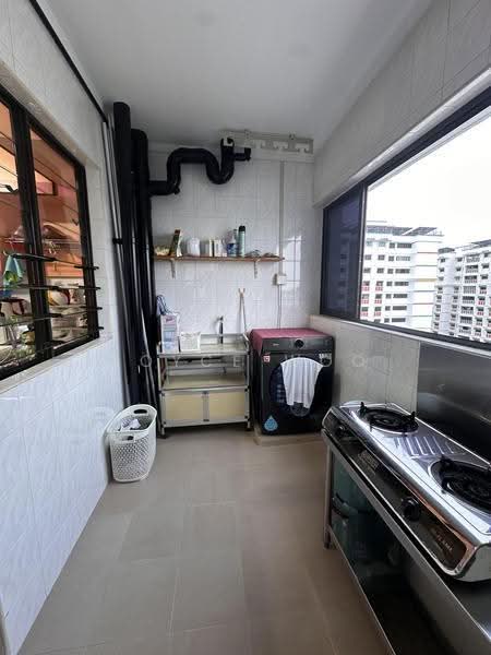 304 Canberra Road, 304 Canberra Road, Sembawang / Yishun, 3 Bedrooms, 1,323 sqft, HDB Flat For Sale, by Royce Woo, 500251668 - Service Yard - PropertyGuru.com.sg