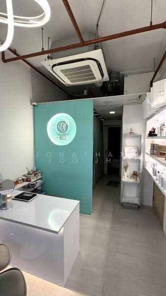 The MidTown, 1187 Upper Serangoon Road, Hougang / Punggol / Sengkang, 786 sqft, Mall Shop For Sale, by Jonathan Foo JH, 500251673 - Interior - CommercialGuru.com.sg