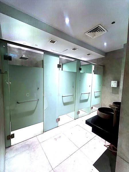Furama Riverfront, 405 Havelock Road, Alexandra / Commonwealth, 10,430 sqft, Medical For Rent, by Clara Heng, 500251677 - Bathroom - CommercialGuru.com.sg