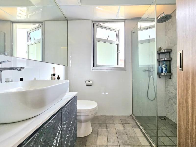 152A Bedok South Road, 152A Bedok South Road, Bedok / Upper East Coast, 3 Bedrooms, 1,216 sqft, HDB Flat For Sale, by Muhammad Noor Danial, 500251691 - Bathroom - PropertyGuru.com.sg