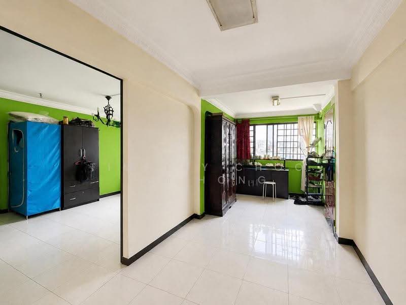 329 Ubi Avenue 1, 329 Ubi Avenue 1, Eunos / Geylang / Paya Lebar, 3 Bedrooms, 1,313 sqft, HDB Flat For Sale, by Timothy Choo Jun Hong, 500251692 - Living Room - PropertyGuru.com.sg