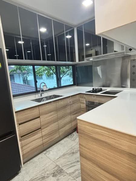 Stars of Kovan, 984 Upper Serangoon Road, Hougang / Punggol / Sengkang, 4 Bedrooms, 1,830 sqft, Cluster House For Sale, by Jiaojiao Cheng 娇娇, 500251693 - Kitchen - PropertyGuru.com.sg