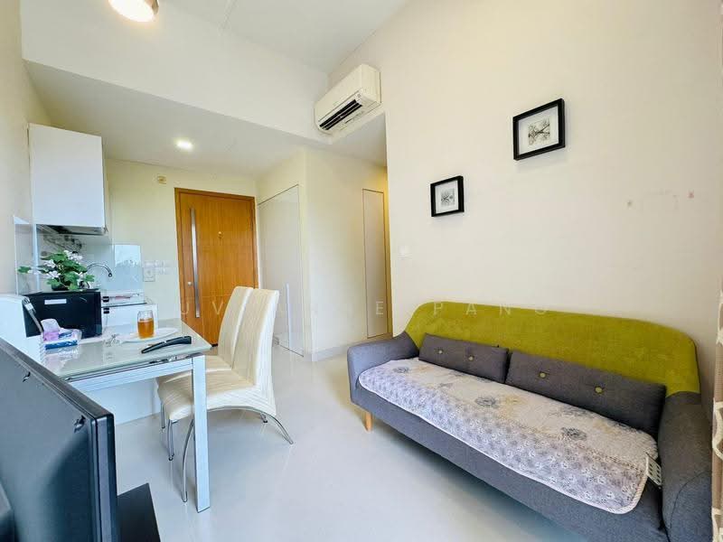 Casa Cambio, 9 Lim Tua Tow Road, Hougang / Punggol / Sengkang, 2 Bedrooms, 484 sqft, Condominium For Sale, by Luvianne Pang, 500251697 - Living Room - PropertyGuru.com.sg