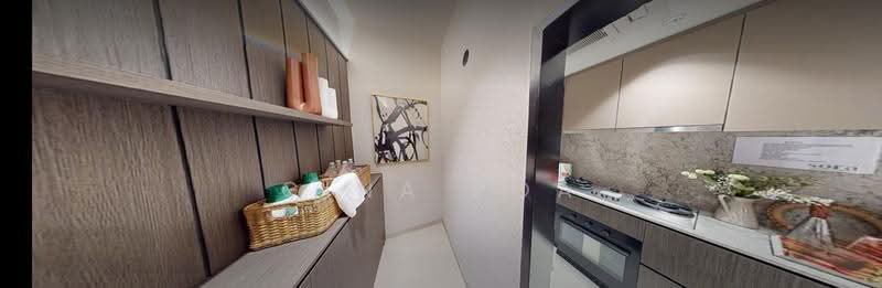 Huge discounts! Lakeside, jurong east, chinese garden, Boon Lay / Jurong / Tuas, 5 Bedrooms, 1,679 sqft, Condominium For Sale, by Gina Poa, 500251698 - Kitchen - PropertyGuru.com.sg
