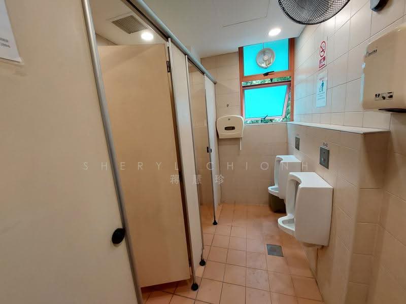 Teambuild Centre, 701 Geylang Road, Eunos / Geylang / Paya Lebar, 850 sqft, Office For Sale, by Sheryl Chionh 蒋慧珍, 500251701 - Teambuild Centre (Common Toilet) - CommercialGuru.com.sg