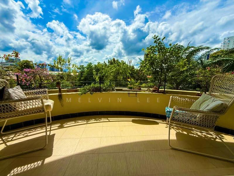 Seven Holt Road, 7 Holt Road, Tanglin / Holland / Bukit Timah, 4 Bedrooms, 2,250 sqft, Condominium For Sale, by Melvin Lee, 500251707 - Balcony - PropertyGuru.com.sg