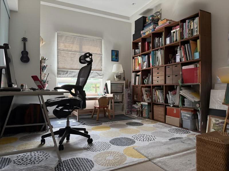 Seven Holt Road, 7 Holt Road, Tanglin / Holland / Bukit Timah, 4 Bedrooms, 2,250 sqft, Condominium For Sale, by Melvin Lee, 500251707 - Study - PropertyGuru.com.sg