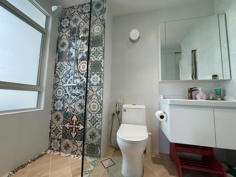 Seven Holt Road, 7 Holt Road, Tanglin / Holland / Bukit Timah, 4 Bedrooms, 2,250 sqft, Condominium For Sale, by Melvin Lee, 500251707 - Bathroom - PropertyGuru.com.sg