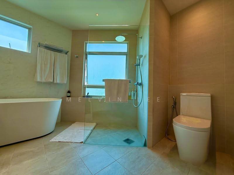 Seven Holt Road, 7 Holt Road, Tanglin / Holland / Bukit Timah, 4 Bedrooms, 2,250 sqft, Condominium For Sale, by Melvin Lee, 500251707 - Bathroom - PropertyGuru.com.sg