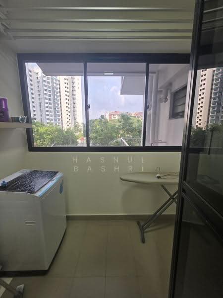 991A Buangkok Link, 991A Buangkok Link, Hougang / Punggol / Sengkang, 2 Bedrooms, 968 sqft, HDB Flat For Rent, by Hasnul Bashri, 500251708 - Balcony - PropertyGuru.com.sg