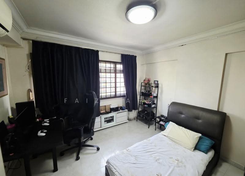 829 Jurong West Street 81, 829 Jurong West Street 81, Boon Lay / Jurong / Tuas, 4 Bedrooms, 1,571 sqft, HDB Flat For Sale, by Faiz Zaffre, 500251718 - Common Bedroom - PropertyGuru.com.sg
