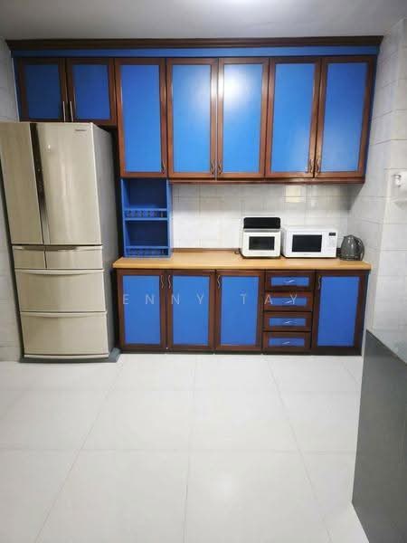 656 Choa Chu Kang Crescent, 656 Choa Chu Kang Crescent, Dairy Farm / Bukit Panjang / Choa Chu Kang, 3 Bedrooms, 1,302 sqft, HDB Flat For Rent, by Kenny Tay, 500251720 - Kitchen - PropertyGuru.com.sg