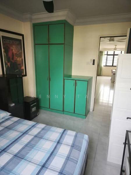 656 Choa Chu Kang Crescent, 656 Choa Chu Kang Crescent, Dairy Farm / Bukit Panjang / Choa Chu Kang, 3 Bedrooms, 1,302 sqft, HDB Flat For Rent, by Kenny Tay, 500251720 - Bedroom - PropertyGuru.com.sg