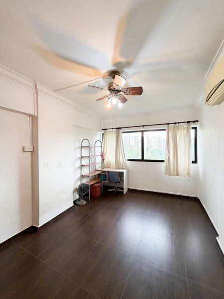 332 Jurong East Avenue 1, 332 Jurong East Avenue 1, Boon Lay / Jurong / Tuas, 3 Bedrooms, 1,453 sqft, HDB Flat For Sale, by Natalie Lim, 500251726 - Study - PropertyGuru.com.sg