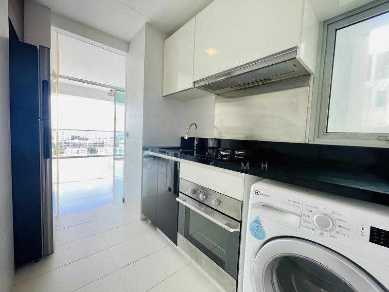 Kovan Residences, 1A Kovan Road, Hougang / Punggol / Sengkang, 2 Bedrooms, 883 sqft, Condominium For Sale, by May Lee MH, 500251734 - Kitchen - PropertyGuru.com.sg